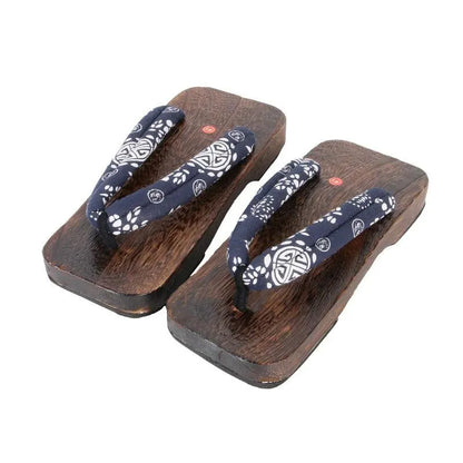 Chaussures de Cosplay Traditionnelles Japonaise - Geta en Bois - BAKASHOP